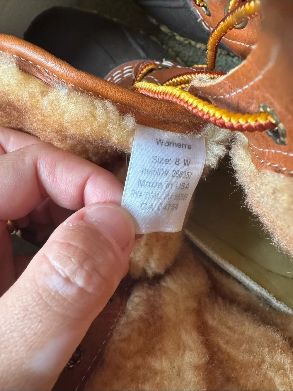 Sperry used duck